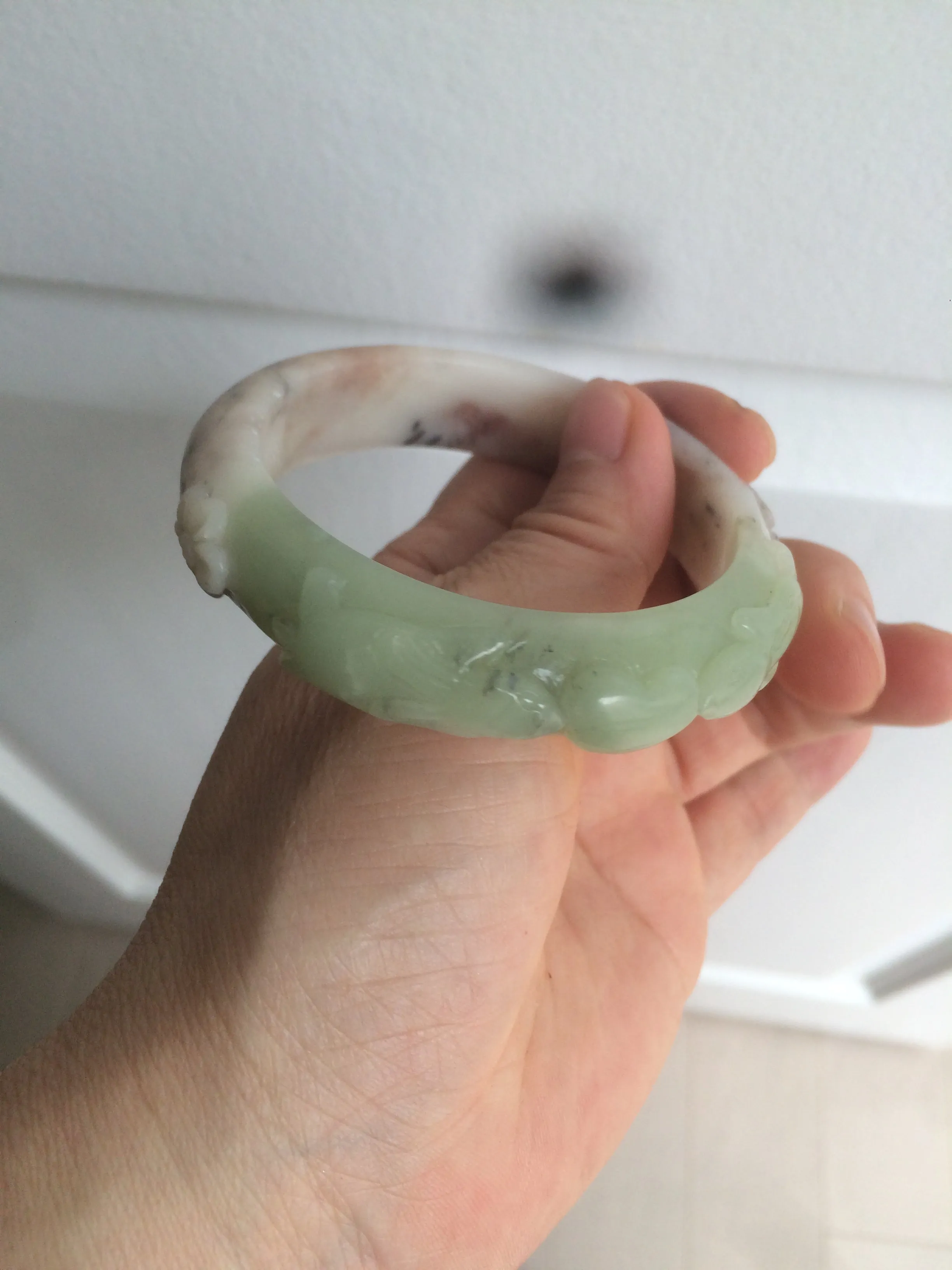 54.3mm 100% natural green/gray/purple/black carved bunnies and heart Xiu Jade(Serpentine) bangle XY79