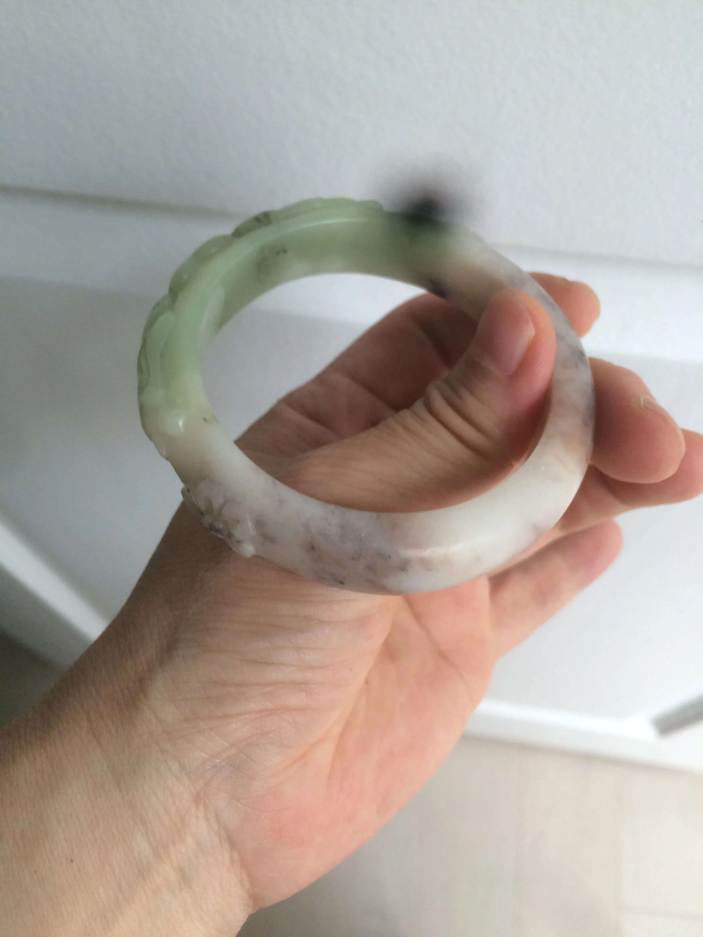 54.3mm 100% natural green/gray/purple/black carved bunnies and heart Xiu Jade(Serpentine) bangle XY79