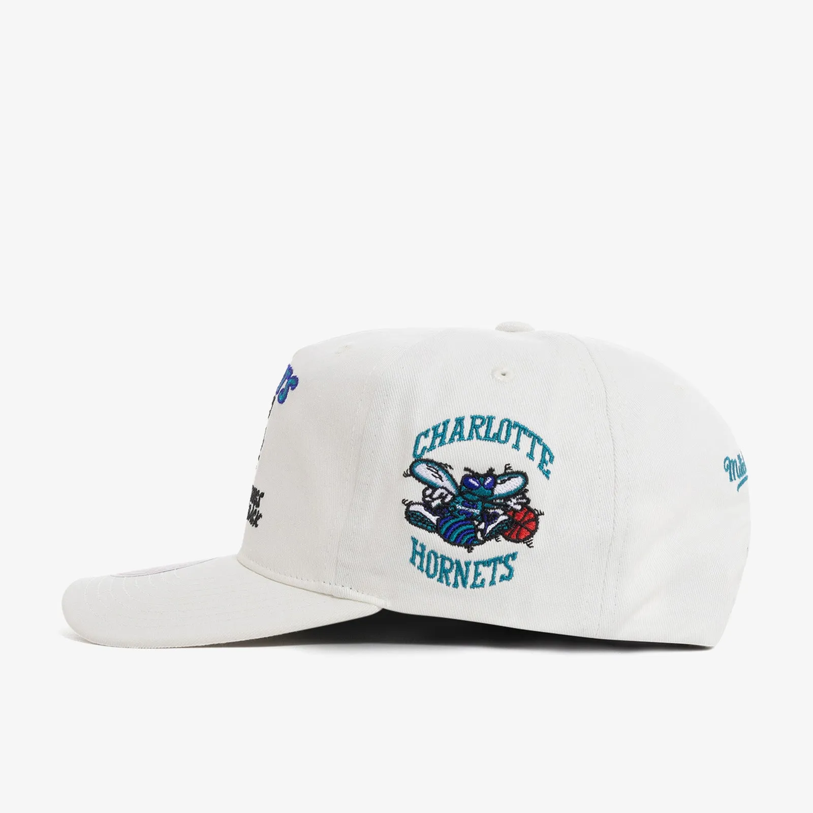 Charlotte Hornets Bug Backers Snapback - White