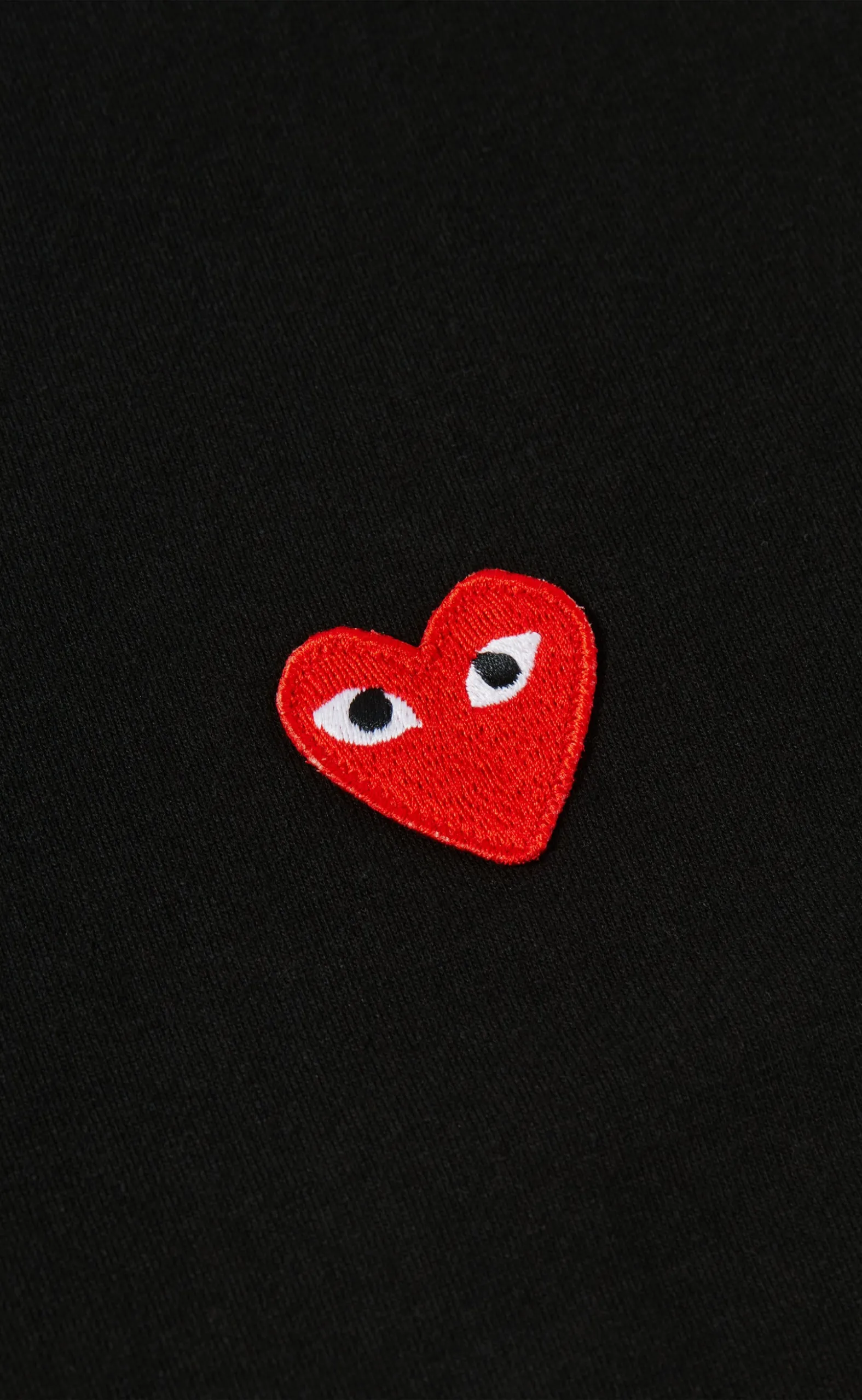 EMBROIDE RED HART BLACK LONGSLEEVE