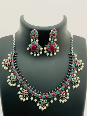 Gorgeous Multistone Beaded Flower Designed German Silver Plated Oxidized Necklace Set With Earrings And Pearl Beads