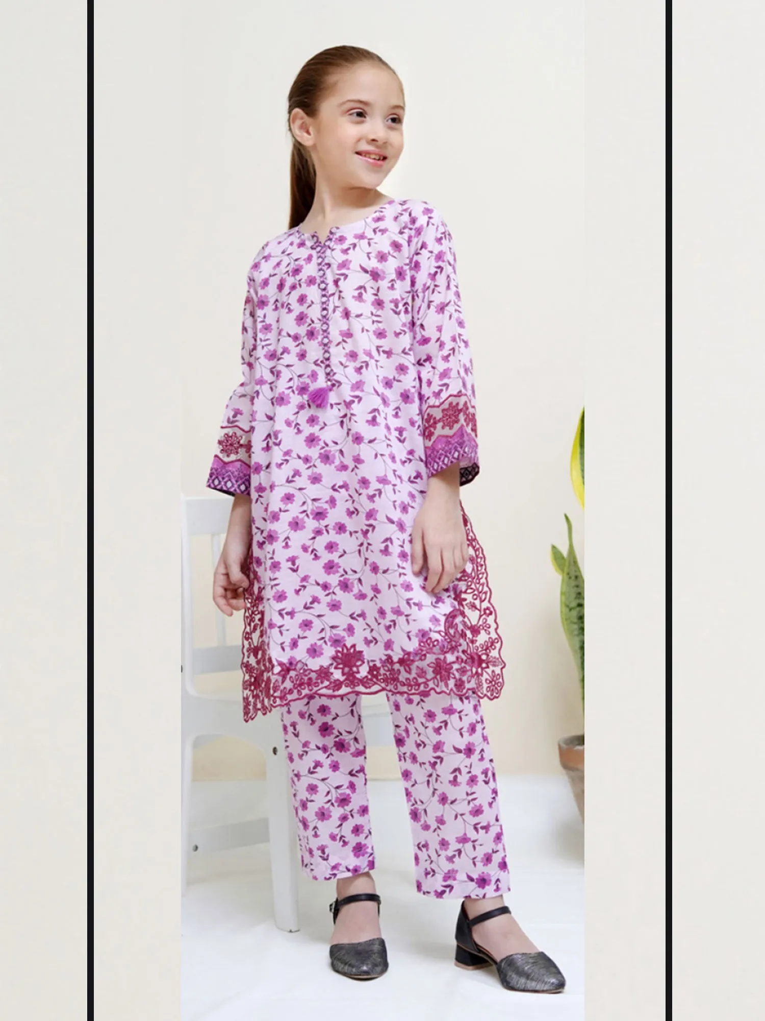 Kids Lilac Coords Embroidered Lawn 2-Piece Suit