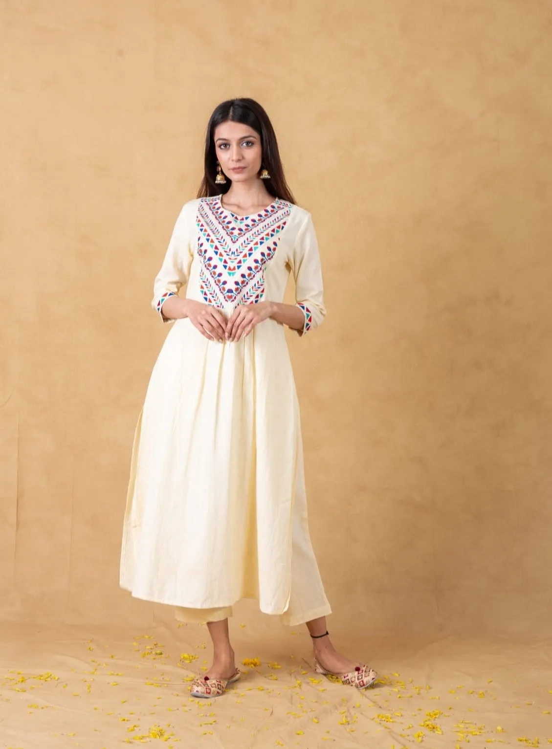 Off White Organic Cotton Kurta With Embroidered Yoke