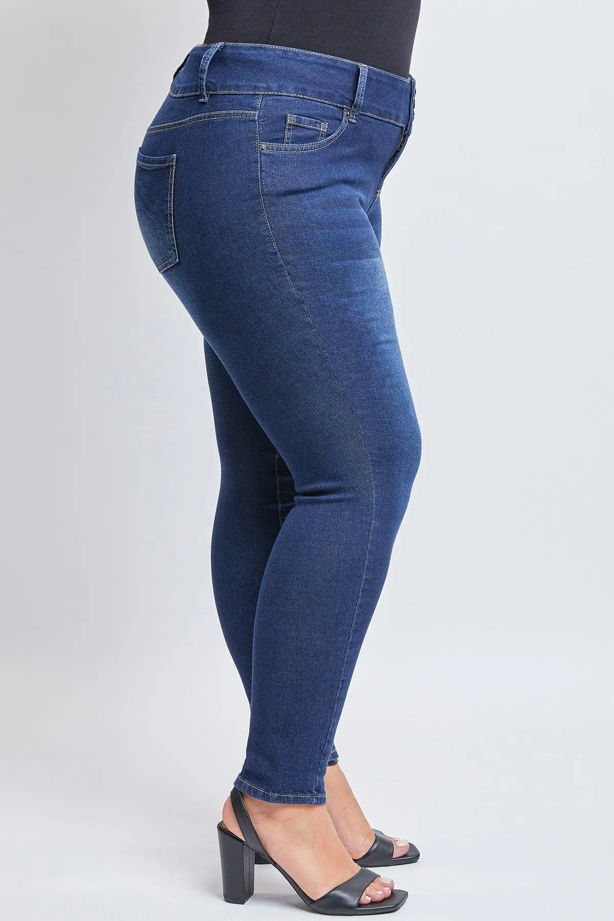 Plus Size Women's Essential Sustainable Skinny Jeans