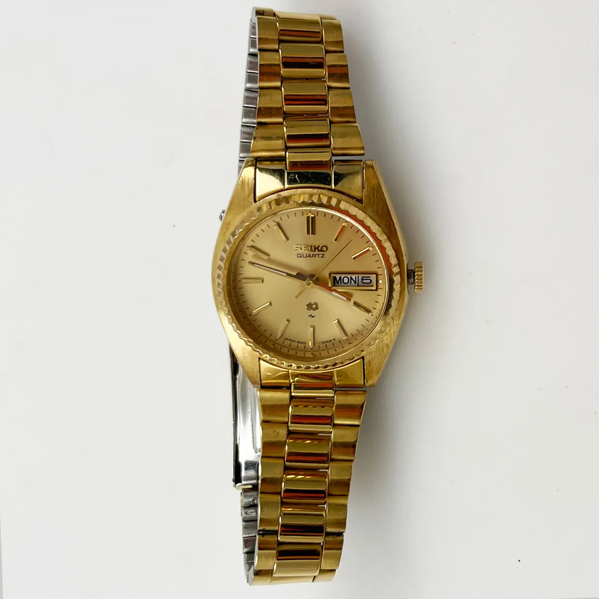 Seiko Gold Quartz Watch Women's 8523