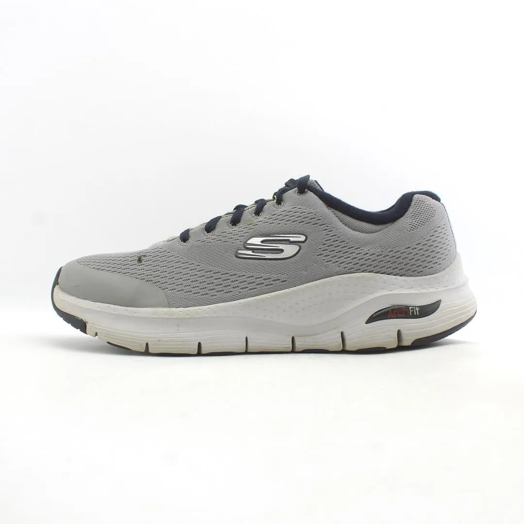 SKECHERS ARCH FIT