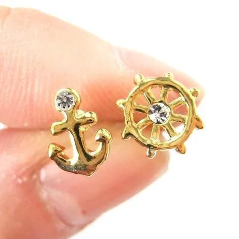 Small Anchor and Wheel Nautical Stud Earrings in Gold