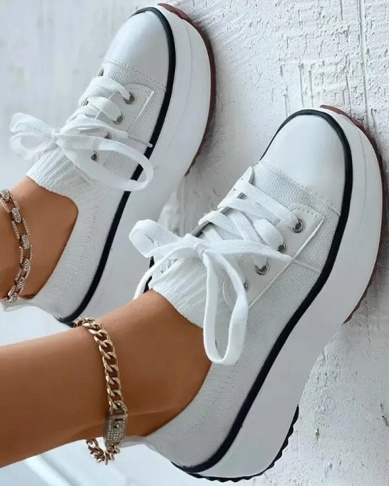 Solid Color Round Toe Platform Lace-up Sneakers