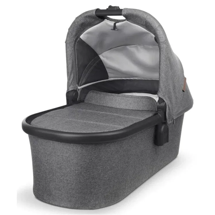 UPPAbaby Vista V2 with Pebble 360 PRO Car Seat and Base - Greyson/Deep Black