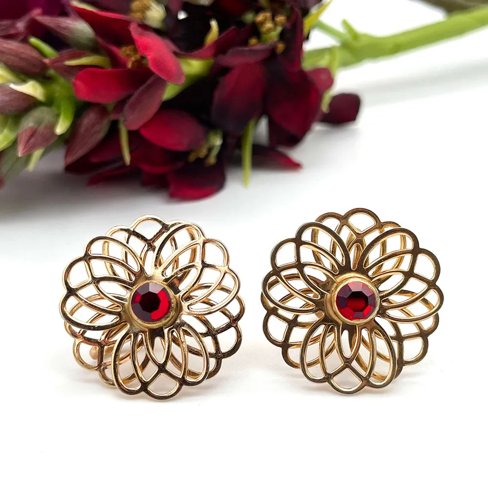 【カナダ輸入】ヴィンテージ フラワー ガーネットレッド イヤリング/Vintage Flower Garnet Red Screw Back Earrings